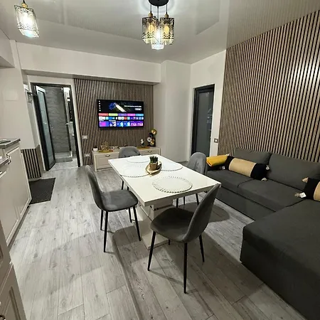 Eric Appartement Mamaia